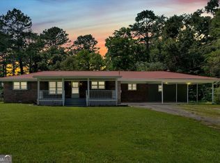 124 Sunset Dr NE, Calhoun, GA 30701