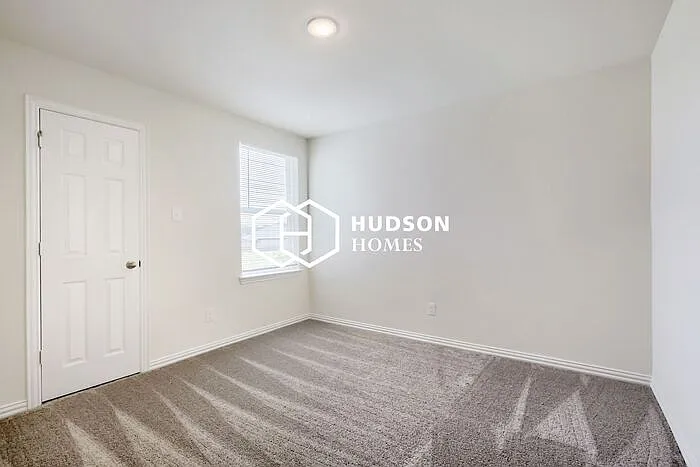 116 Goel St — Photo 8