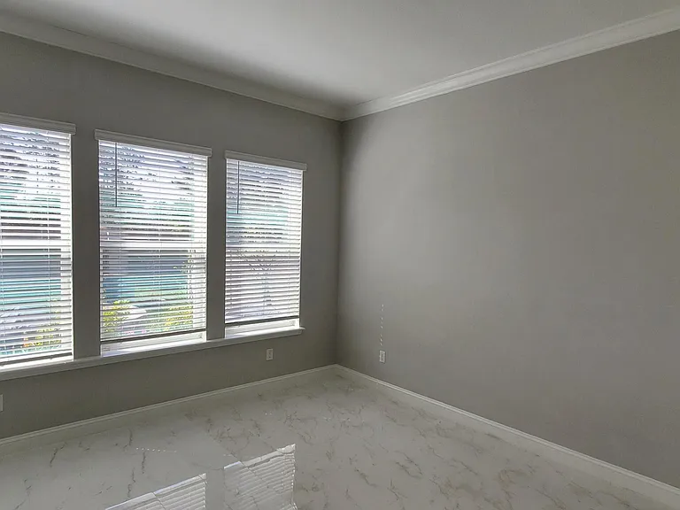 3173 Montilla Dr — Photo 24