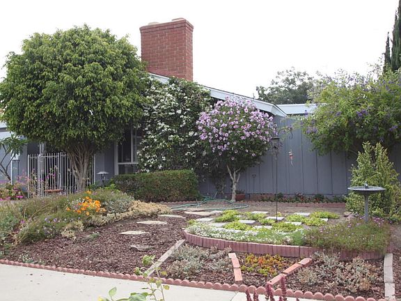1434 GraciaHopscotchGarden