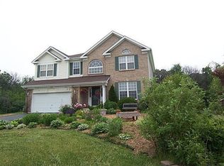 655 Glenbrook Rd, Crystal Lake, IL 60012