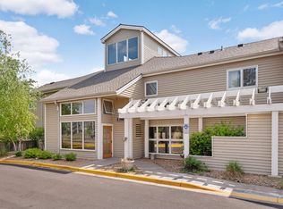 1390 Carling Dr APT 203, Saint Paul, MN 55108