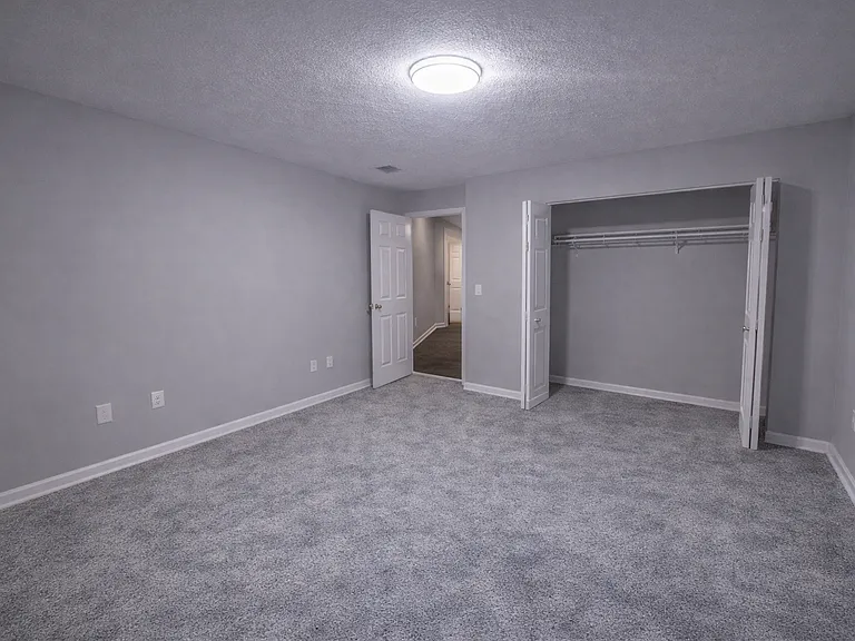 48A304 Avonwood Rd #304 — Photo 13