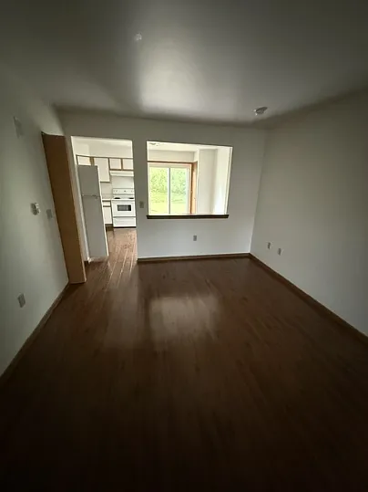 231 Greenfield Est #201 — Photo 4