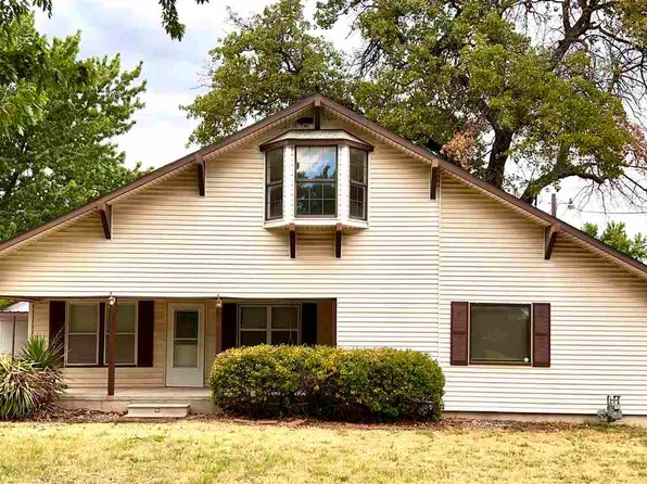 356 Sherwin Ave, Ponca City, OK 74604