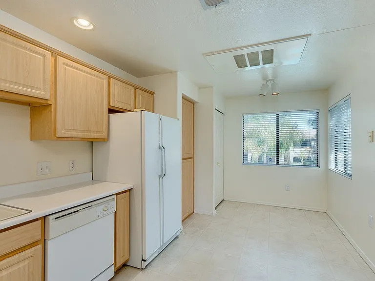15225 N 100th St #2200 — Photo 31