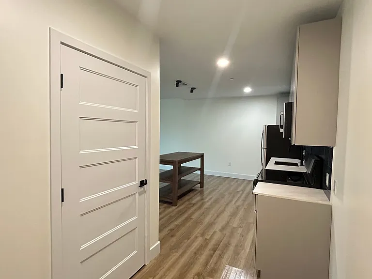 One Park Apartments — Photo 53