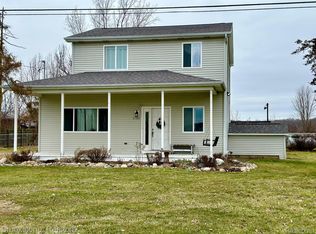 9164 Baldwin Rd, Gaines, MI 48436