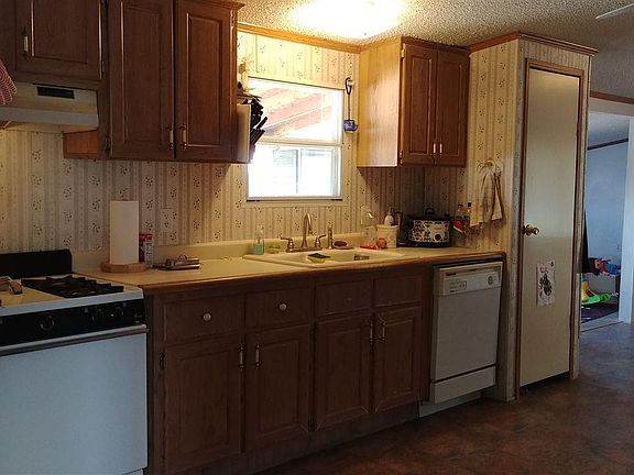3rd image of 5545 Dona Ana Rd SE