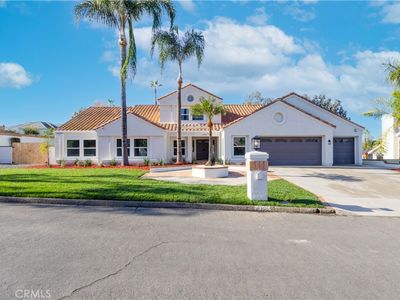 2352 Keusder Way, Riverside, CA, 92503