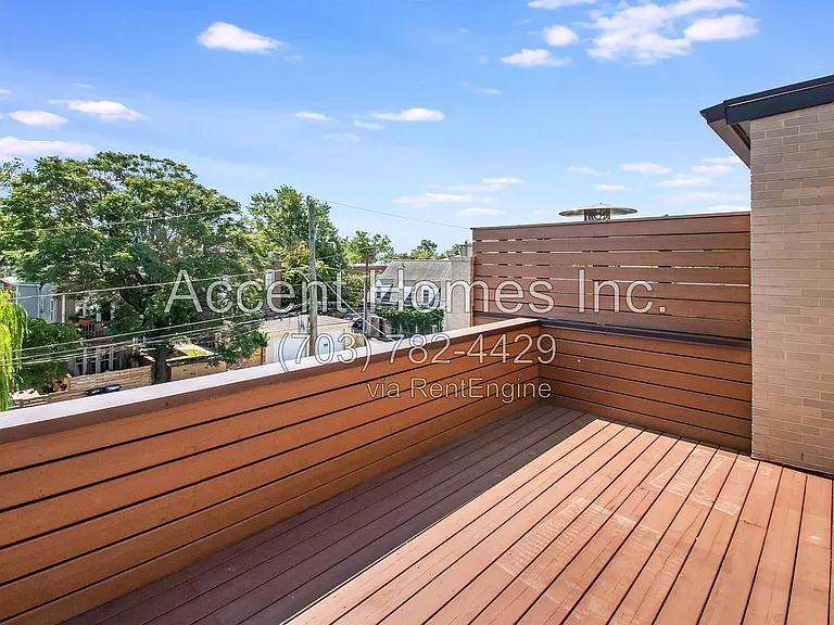 210 S Patrick St — Photo 28