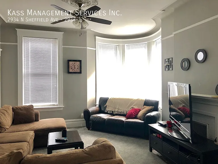2934 N Sheffield Ave #3 — Photo 7