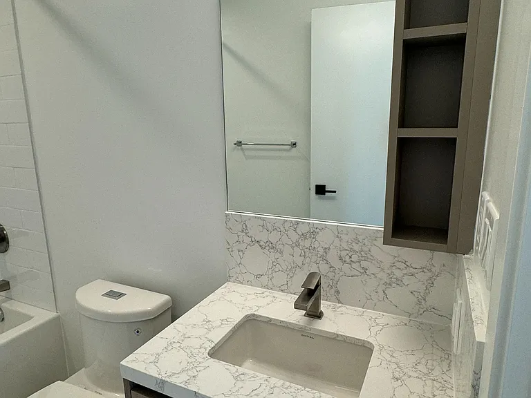 319 Jarvis St #4305 — Photo 11