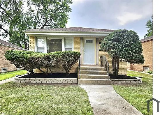 5 bed, $3,000 — Photo 1