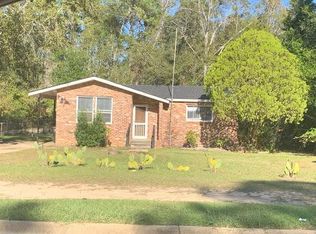 706 Johnson Rd, Albany, GA 31705