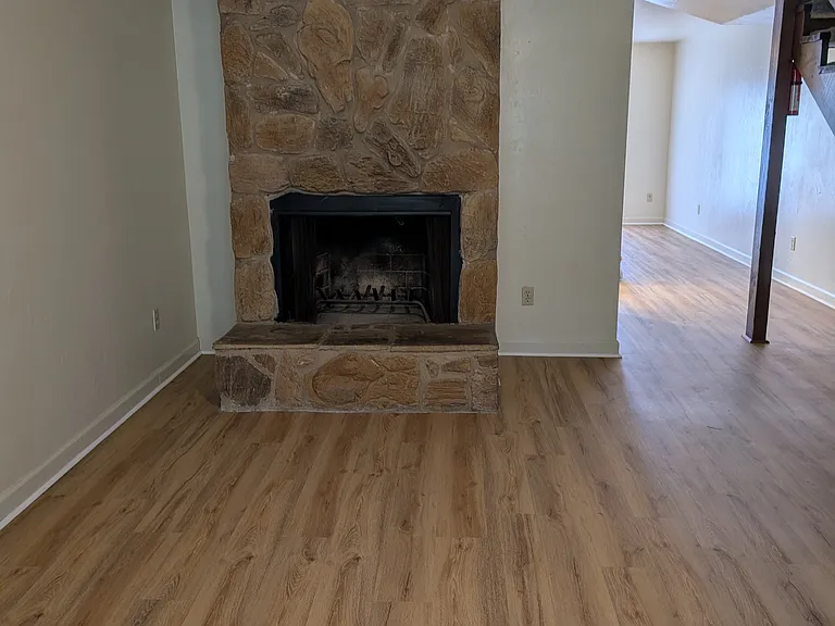 566 Teal Ln #566 — Photo 16