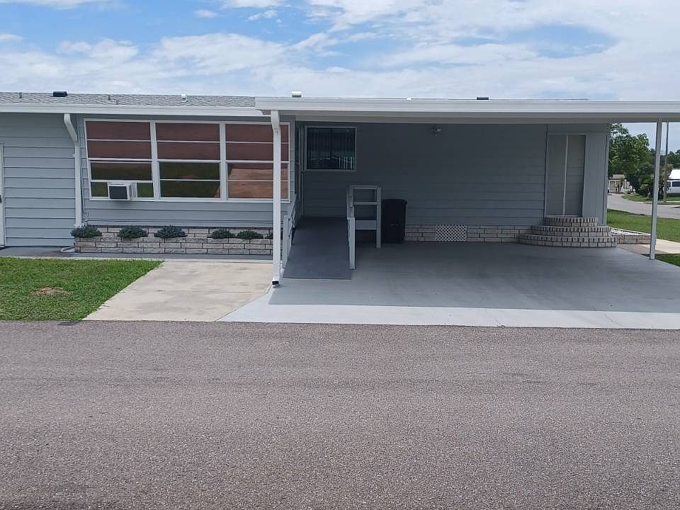 1st image of 14276 Forest Oaks Dr