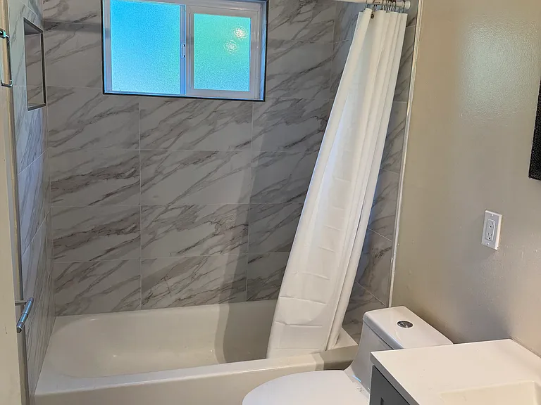 704 Fulton St #1 — Photo 8