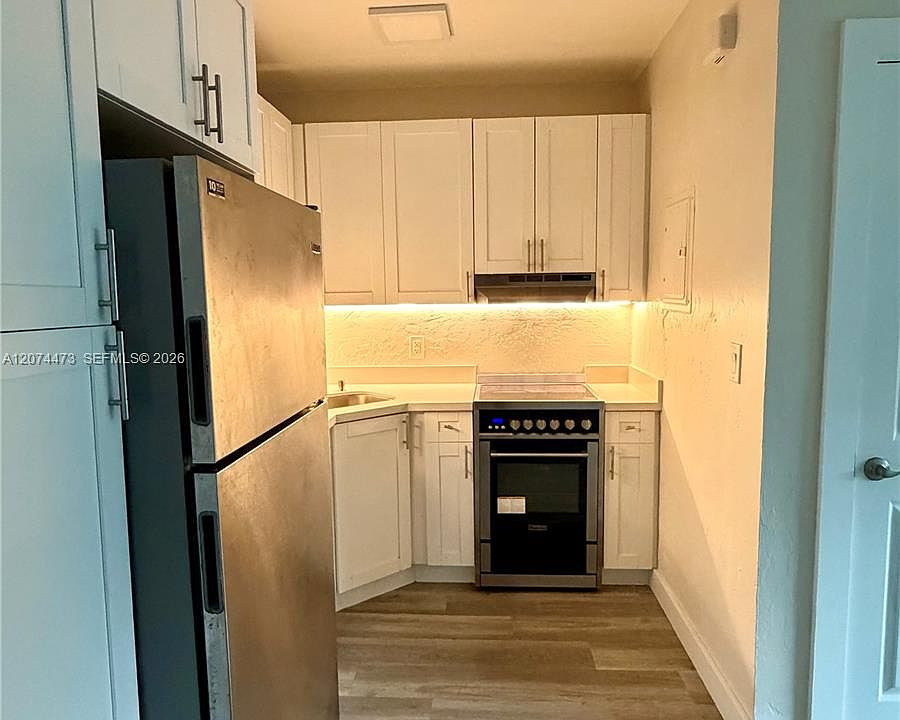 1st image of 7400 Harding Ave APT 20