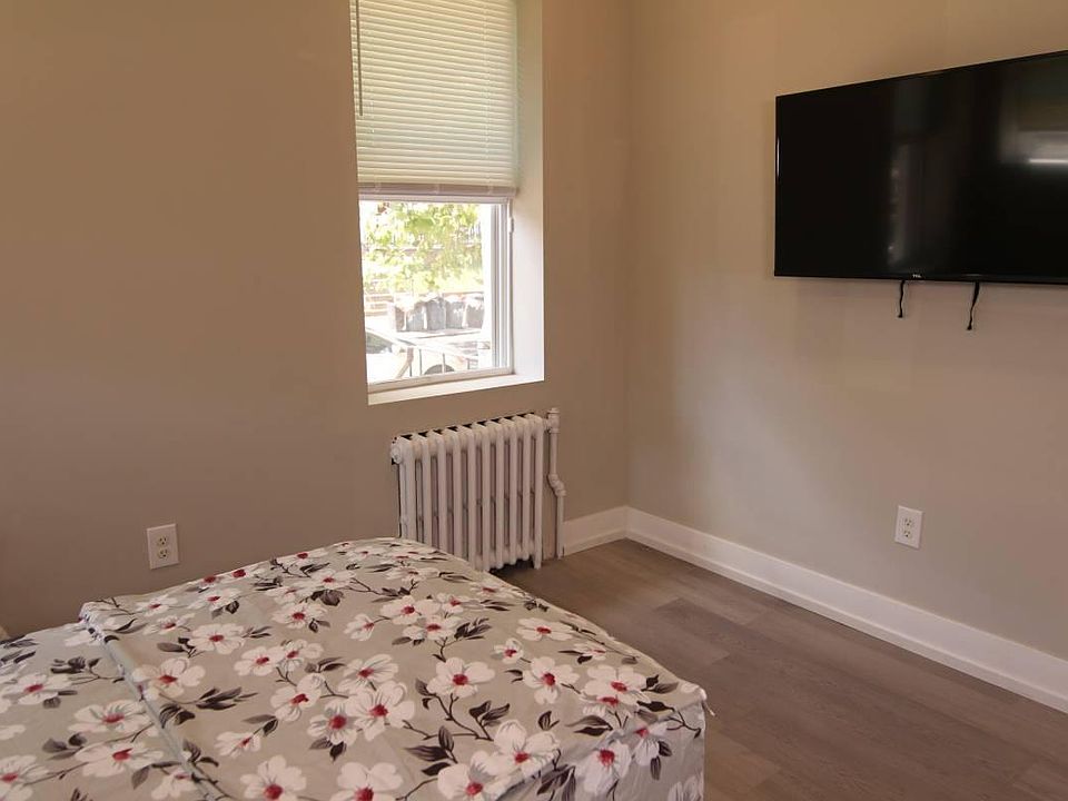 1st image of 1620 Foulkrod St APT A