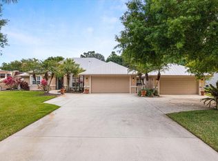 891 Woodlands Dr, Port Saint Lucie, FL 34952
