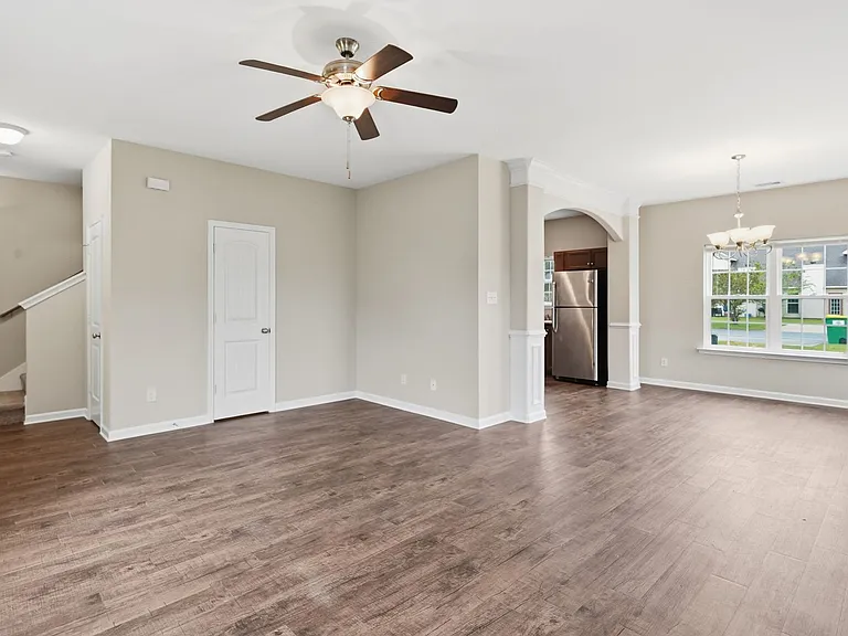 409 Olde Ivey Sq #344 — Photo 6