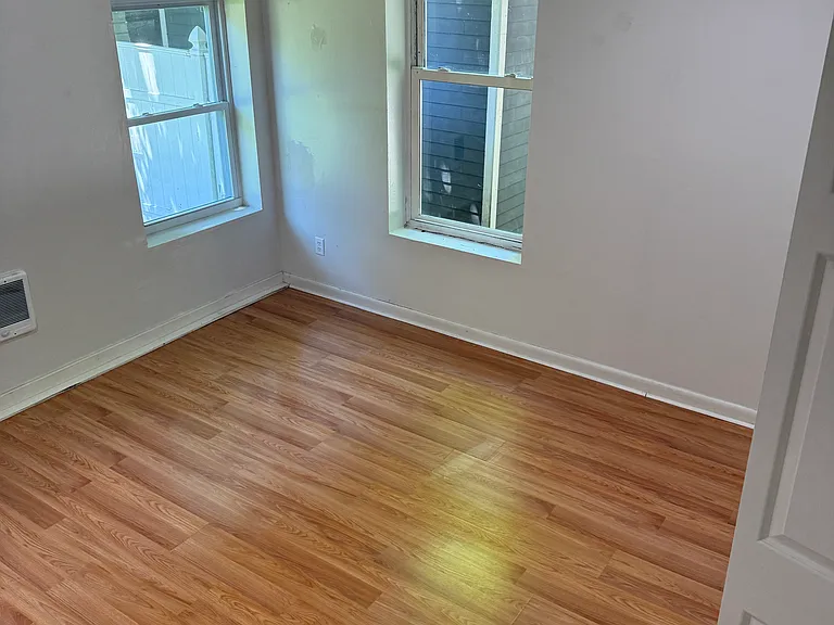 116 Hammond St #1A — Photo 12