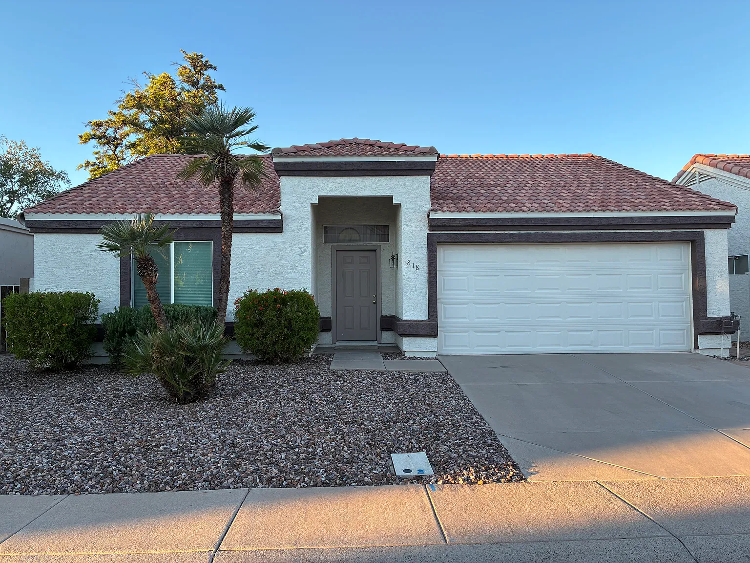 3 bed, 1310 sqft, $1,995 — Photo 1