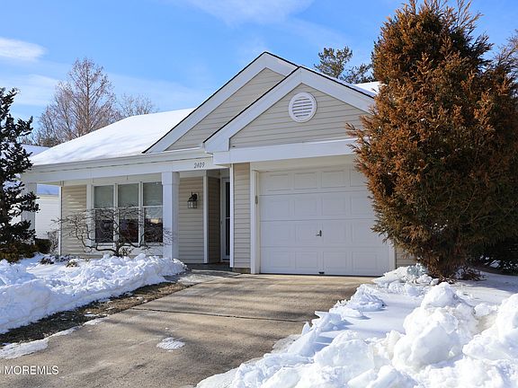 2nd image of 2409 Coral Leaf Road