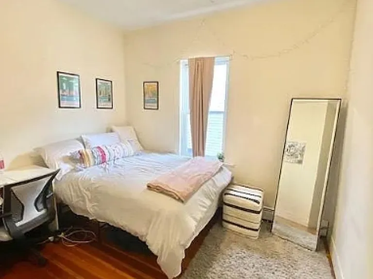 2-4 Darling St — Photo 1