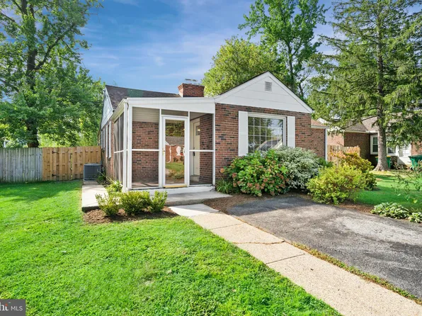 504 Sharpley Ln, Wilmington, DE 19803