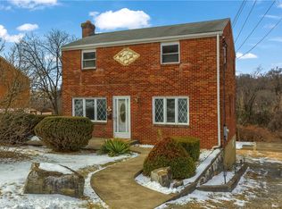 3091 Woodridge Dr, Pittsburgh, PA 15227