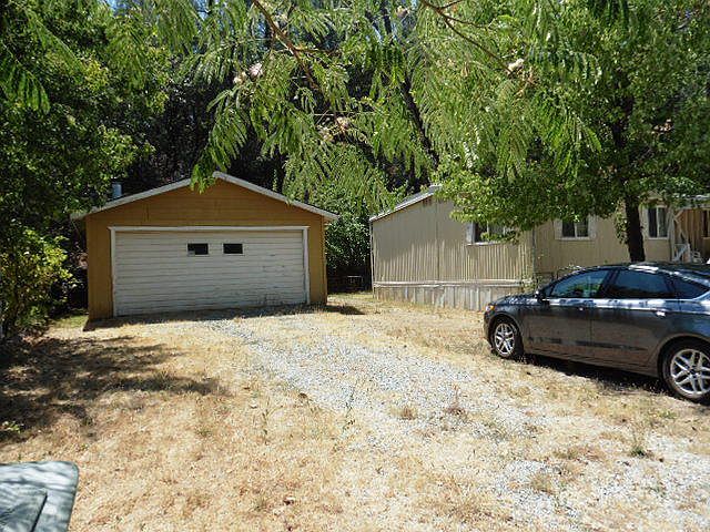 2nd image of 1765 Kenyon Dr