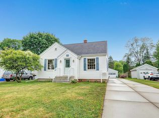 1260 McCormick St, Green Bay, WI 54301