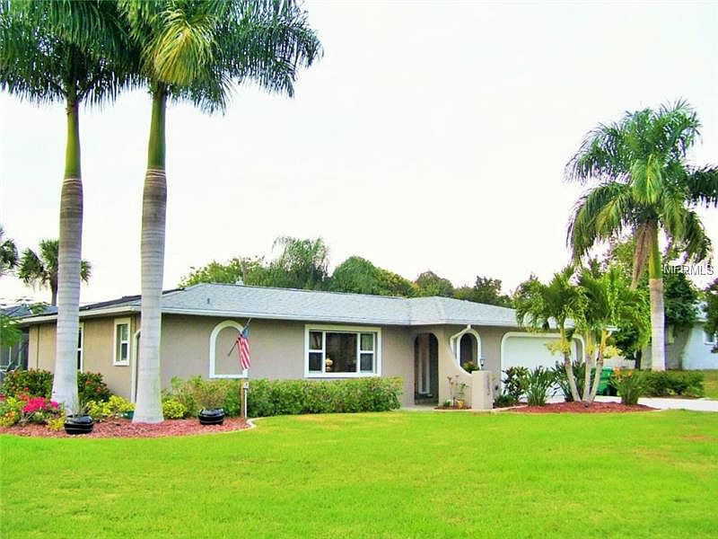 1st image of 3631 Palm Dr