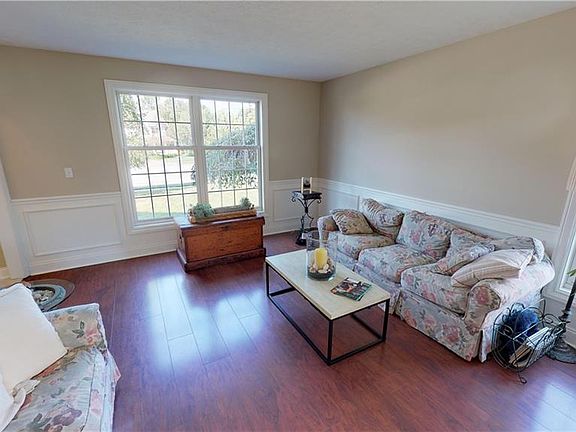 4th image of 5189 Bayside Lake Blvd