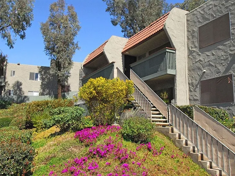 Summit Creek Apartments — Photo 46