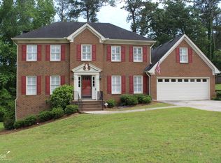 1333 Concord Cir SW, Lilburn, GA 30047