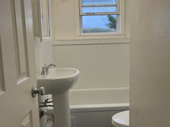 1624 NW 5th St #1, Ankeny, IA 50023