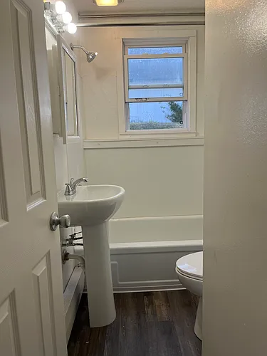 1624 NW 5th St #1 Photo 1 1624 NW 5th St #1 Photo 1