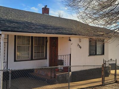 229 E Indiana Ave, Walsenburg, CO, 81089