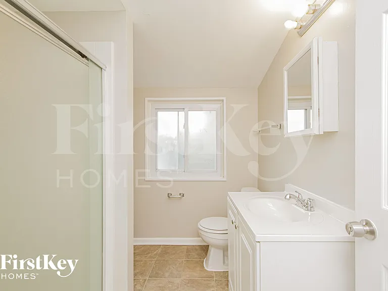 171 Craig Dr W — Photo 12