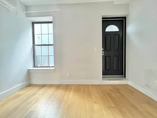 Rented by Doorway NYC, LLC | media 65