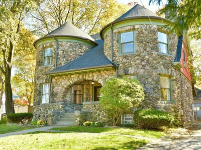 141 Beacon St, Boston, MA, 02136