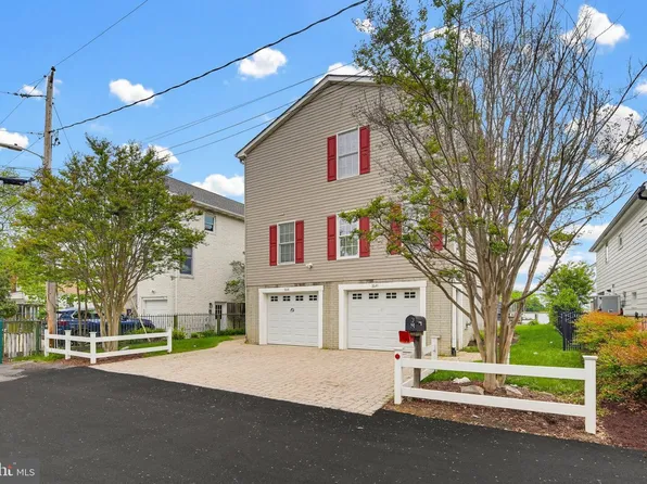3641 Branhum Rd, Edgewater, MD 21037