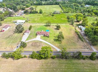 25600 S 640th Rd, Grove, OK 74344