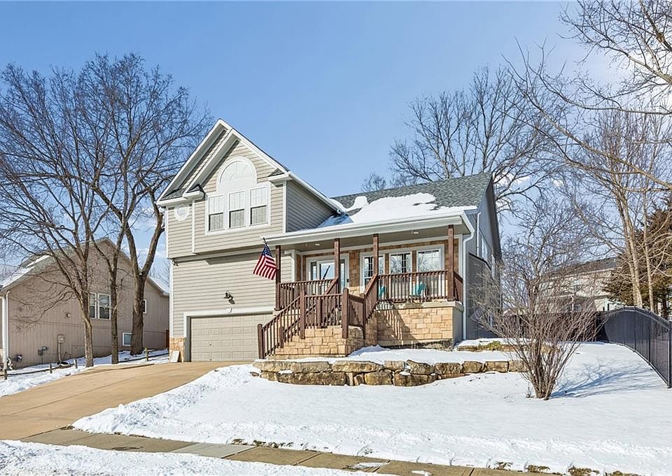 1st image of 8544 Primrose St