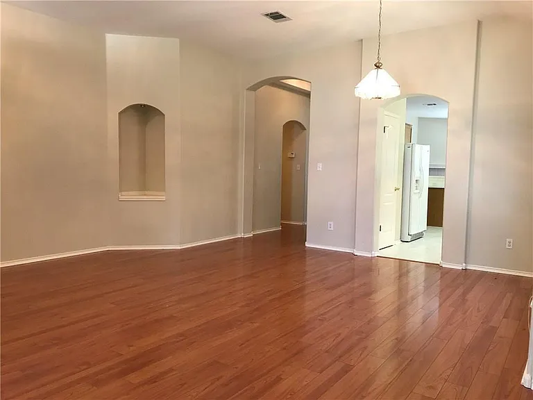 10309 Broomflower Dr — Photo 7