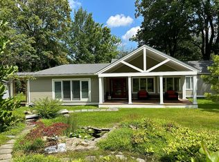 3 Blueberry Ln, Mendham, NJ 07945