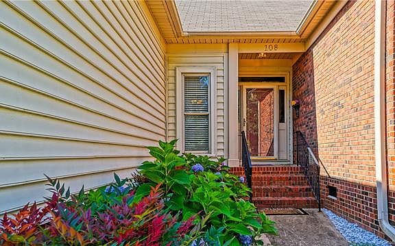 2nd image of 108 Northampton Dr